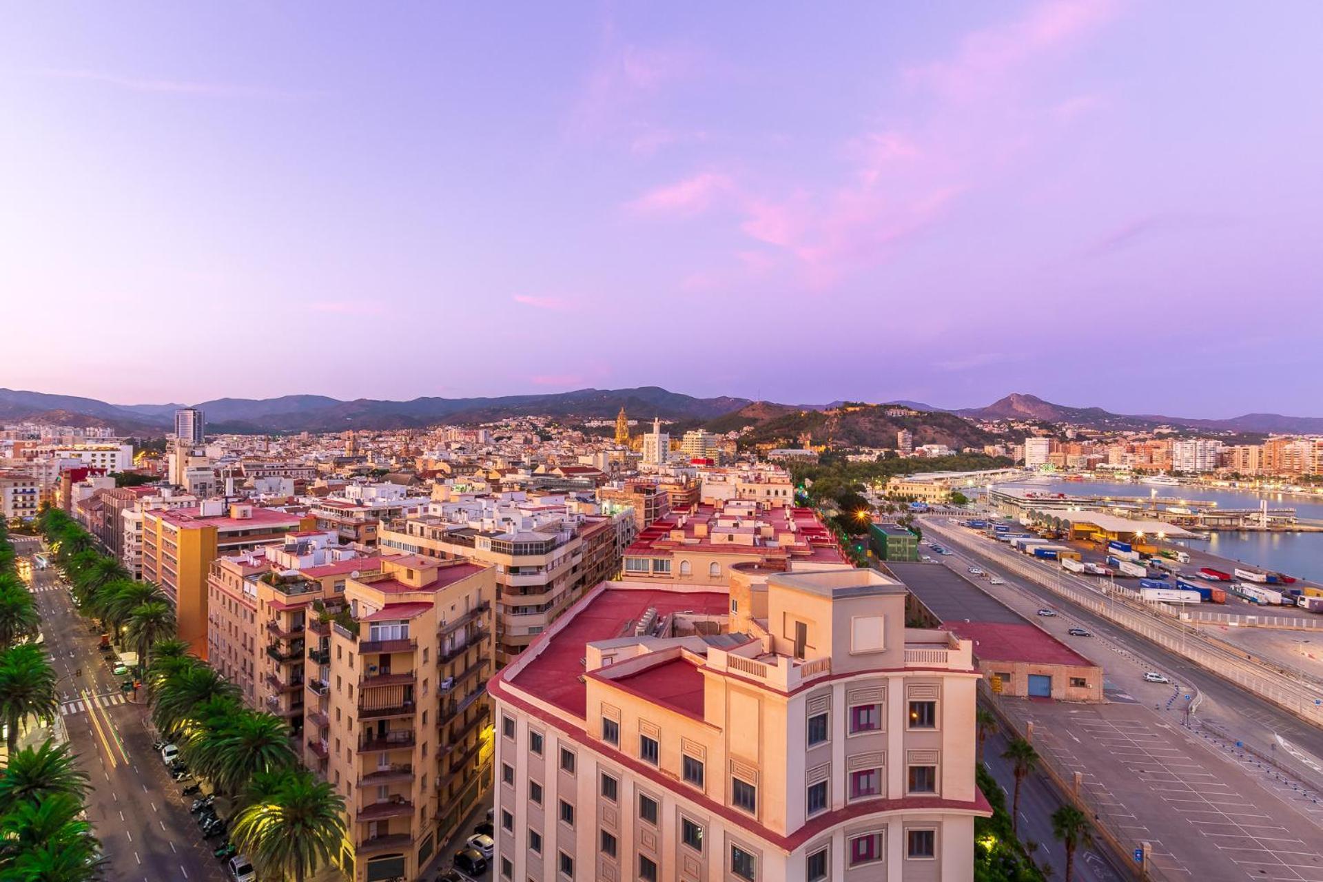 Apt Alameda De Colon Solo Familias Малага Экстерьер фото